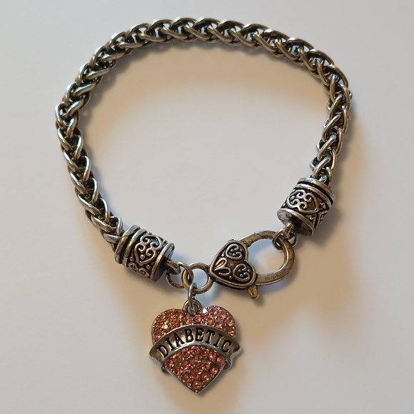 Vtg Diabetic Pink Rhinestone Heart Silver Tone Chain Heart Detail Charm Bracelet - Picture 1 of 9